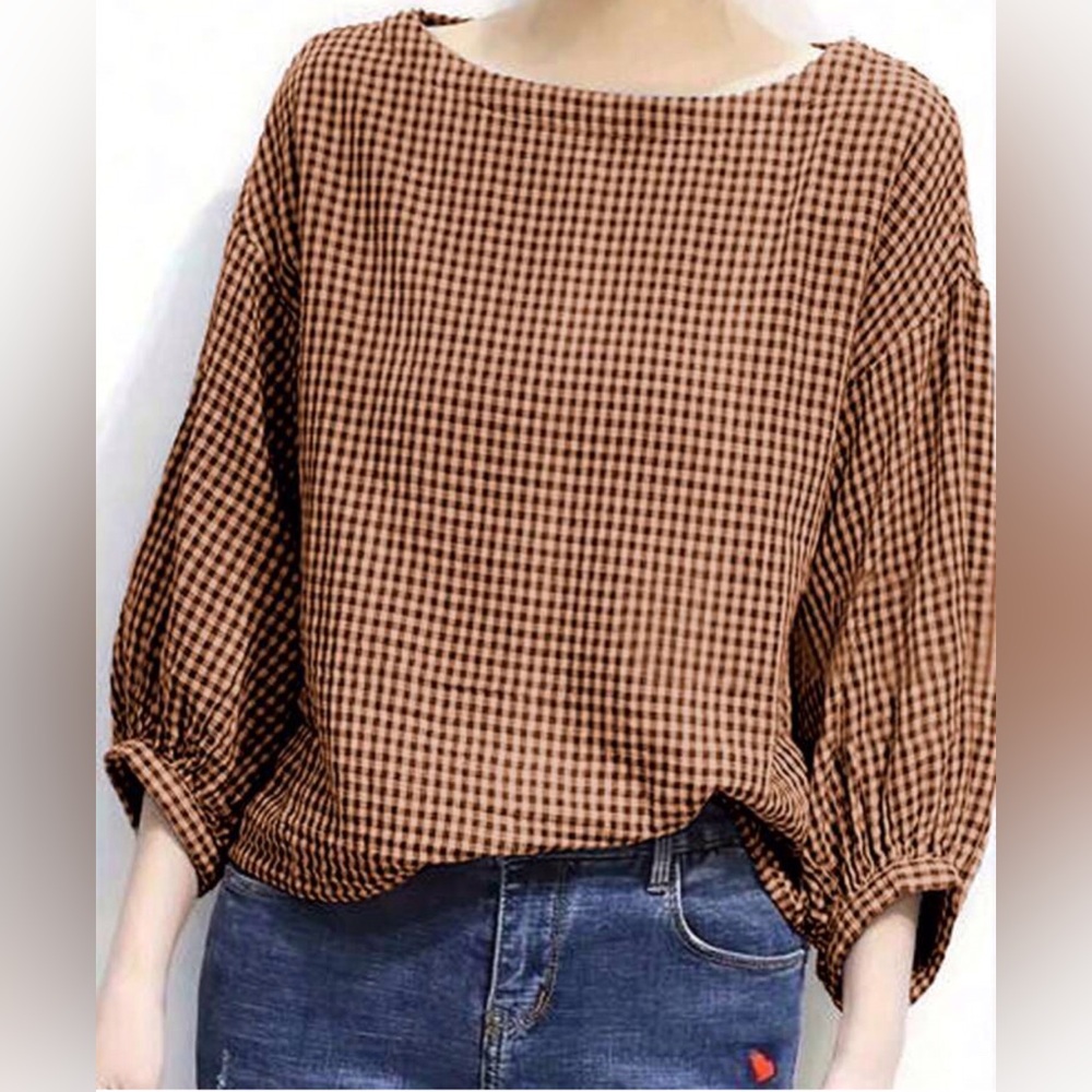 Chic Tan Checkered Blouse Sz S brown black